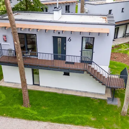 Baltic Forest Κάμπινγκ *